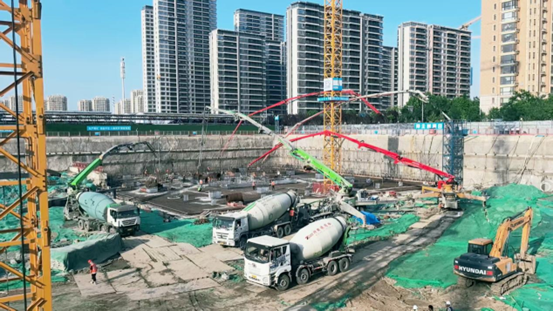 31小時(shí)，7000方！特固德商砼圓滿完成中建二局跨國區(qū)域總部集聚區(qū)項(xiàng)目1#樓筏板混凝土供應(yīng)任務(wù)